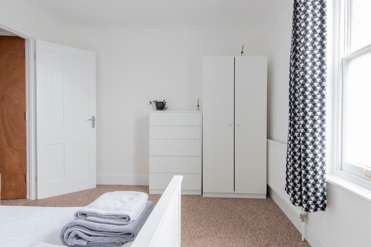 Appartement Fantastic 3 Bed Brighton House- Sleeps 6- Superfast Wifi And Garage Extérieur photo