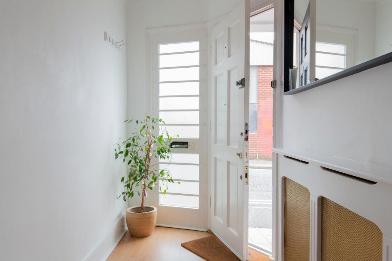 Appartement Fantastic 3 Bed Brighton House- Sleeps 6- Superfast Wifi And Garage Extérieur photo